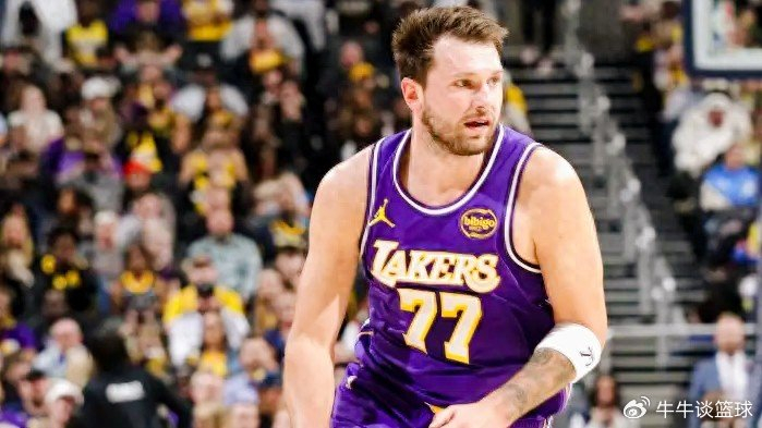 东契奇单节21分+43分 湖人险胜步行者险遭逆转