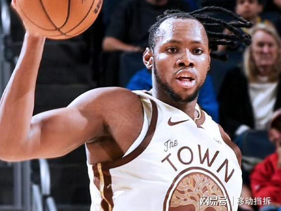 勇士主帅科尔启用蓝领中锋巴锡 两战贡献14+12篮